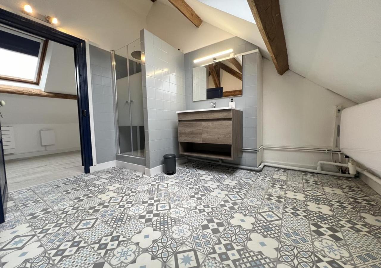 L Armurerie - Appartement Centre Ville De Sens Luaran gambar